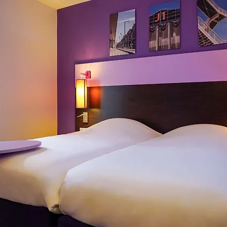 Ibis Styles Centre Prado Castellane 3*
