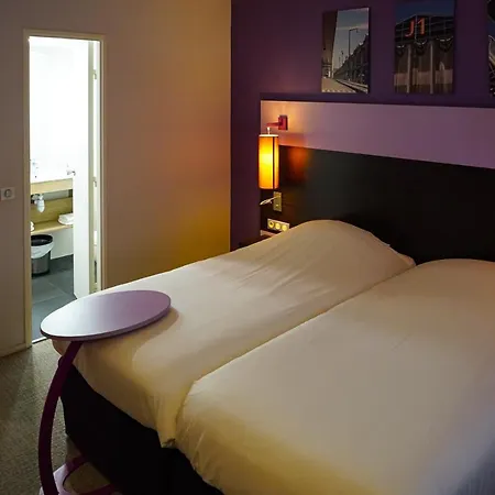 Ibis Styles Centre Prado Place Castellane Marsylia
