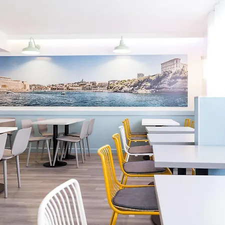 Ibis Styles Centre Prado Place Castellane Hotel 3*